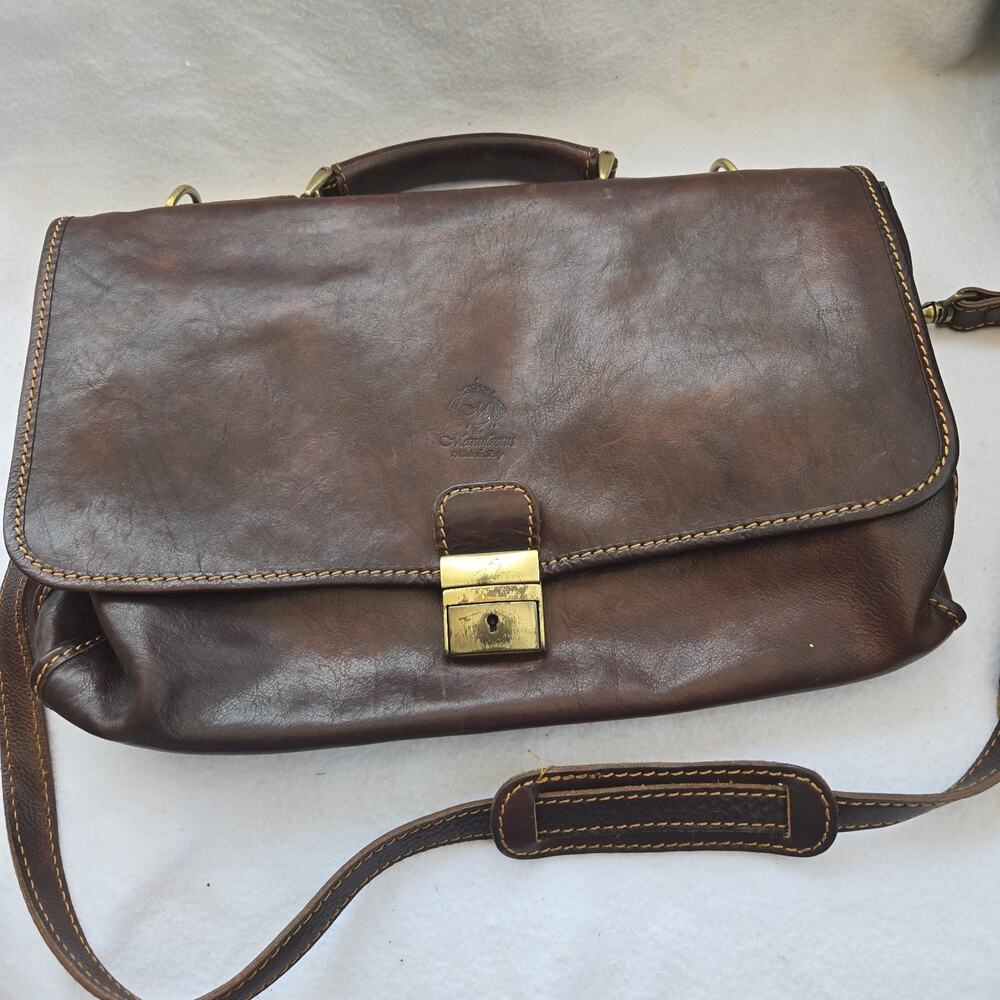 Manufactus Italian Leather Business Briefcase With 2 Compartments Brown No Key